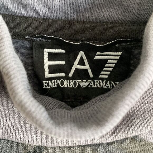 EA7 Emporio Armani Pullover Thick Hoodie Size M - Picture 6 of 11